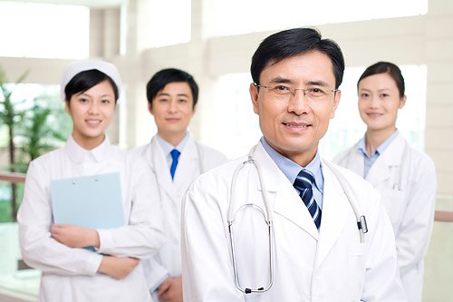 医生详解:哪些性格易患发银屑病